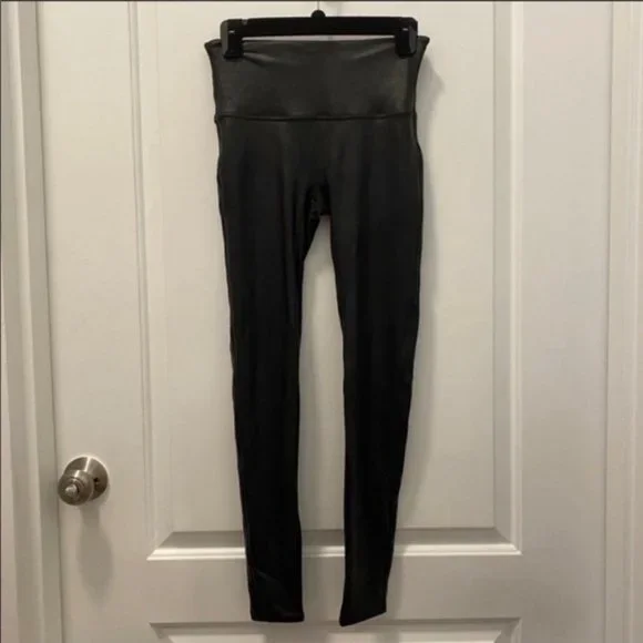 Spanx Faux Leather Leggings - Picture 4 of 5